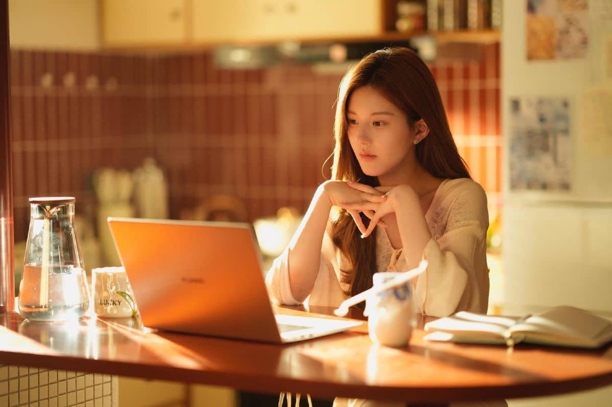 3 chòm sao may mắn sự nghiệp cuối tuần này 17-18/1, làm ăn cực đỏ