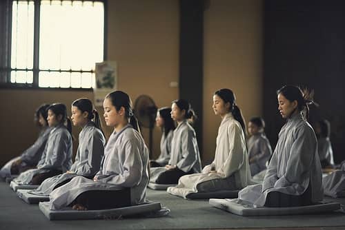 Thứ nhất tu tại gia, thứ hai tu chợ, thứ ba tu chùa