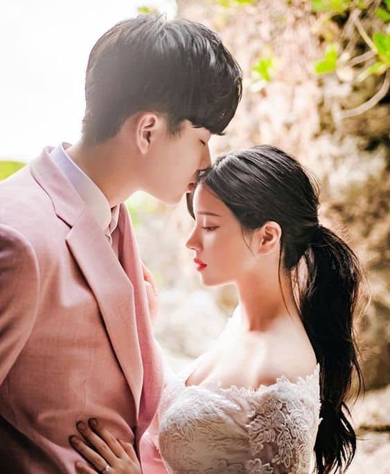 Tướng phu thê: Càng giống nhau, càng dễ yêu nhau